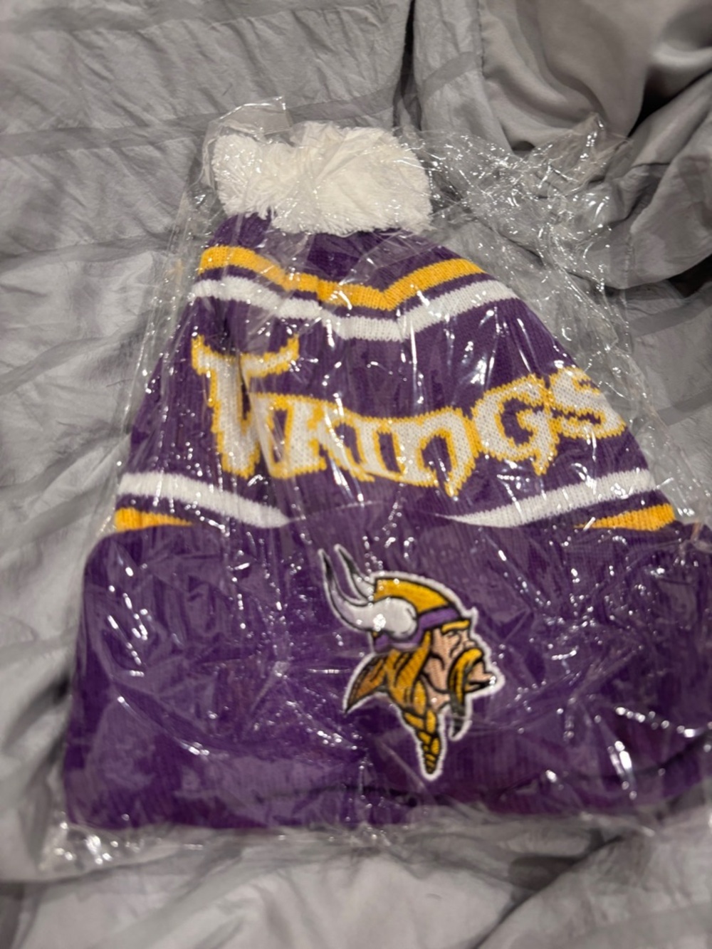 Minnesota Vikings Purple Knit Pom Beanie